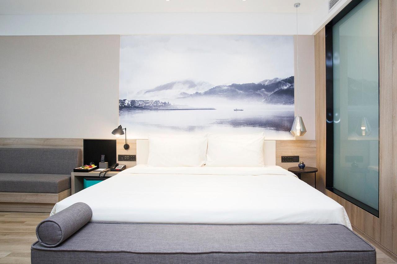 Atour Hotel Hangzhou Jinsha Lake Exterior photo